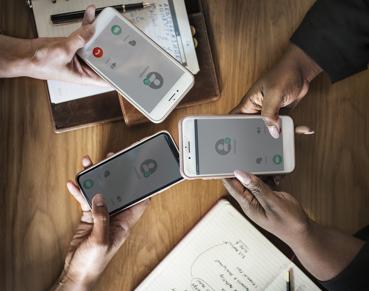 oppo最新款手机是什么型号的，OPPO最新款手机型号揭秘，探索最新科技之巅